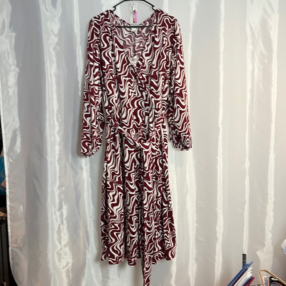 Women’s long dress. 2169